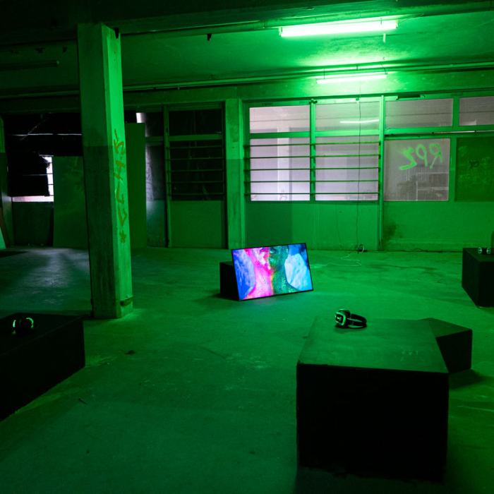 Al Gutierrez, After Laughter Comes Drool, 2022, travail de Master
Photo: Laura Morier-Genoud / EDHEA Al Gutierrez, After Laughter Comes Drool, 2022, travail de Master
Photo: Laura Morier-Genoud / EDHEA