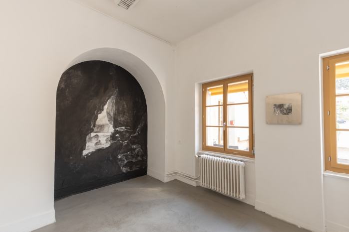 Liqi Wang, La grille, Devenir, Entrer dans, Croître vers l’extérieur (The grid, Becoming, Go into, Grow outward), Master's work
Picture: Yannick Abbruzzese / EDHEA